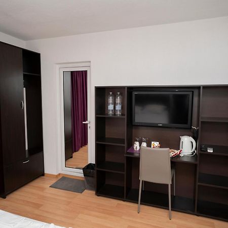 Guest House Traikovi Petrich  Εξωτερικό φωτογραφία
