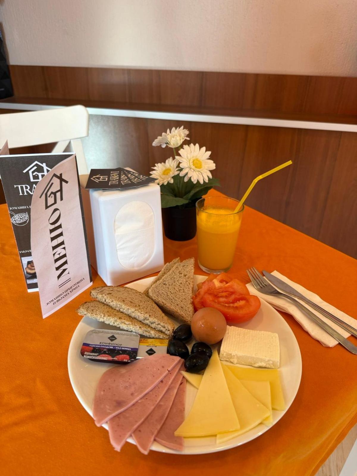 Guest House Traikovi Petrich  Εξωτερικό φωτογραφία
