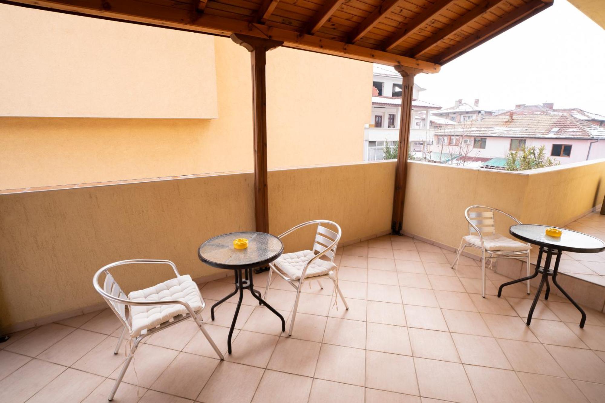 Guest House Traikovi Petrich  Εξωτερικό φωτογραφία